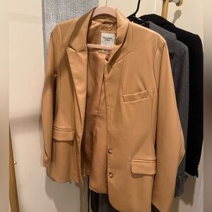 Abercrombie &Fitch leather jacket size M , soft tan color !